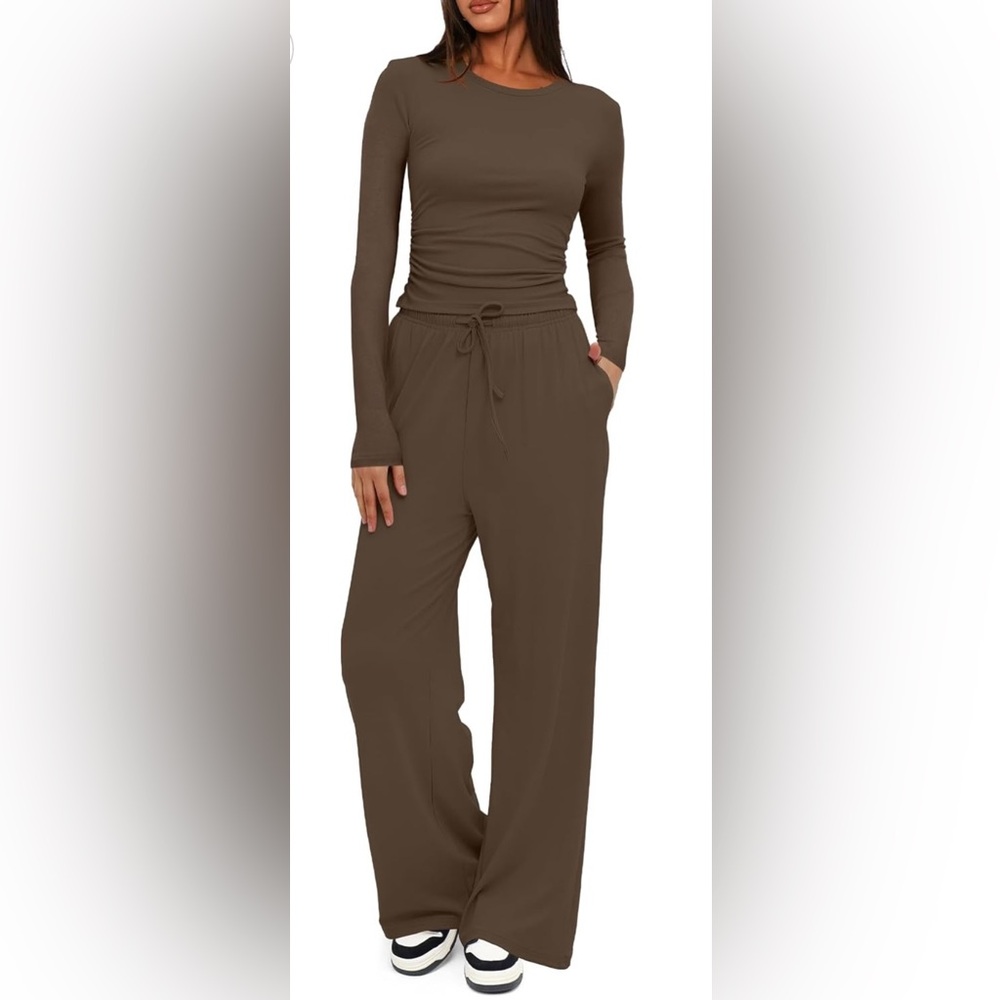 NWT Women’s Large Matching Set